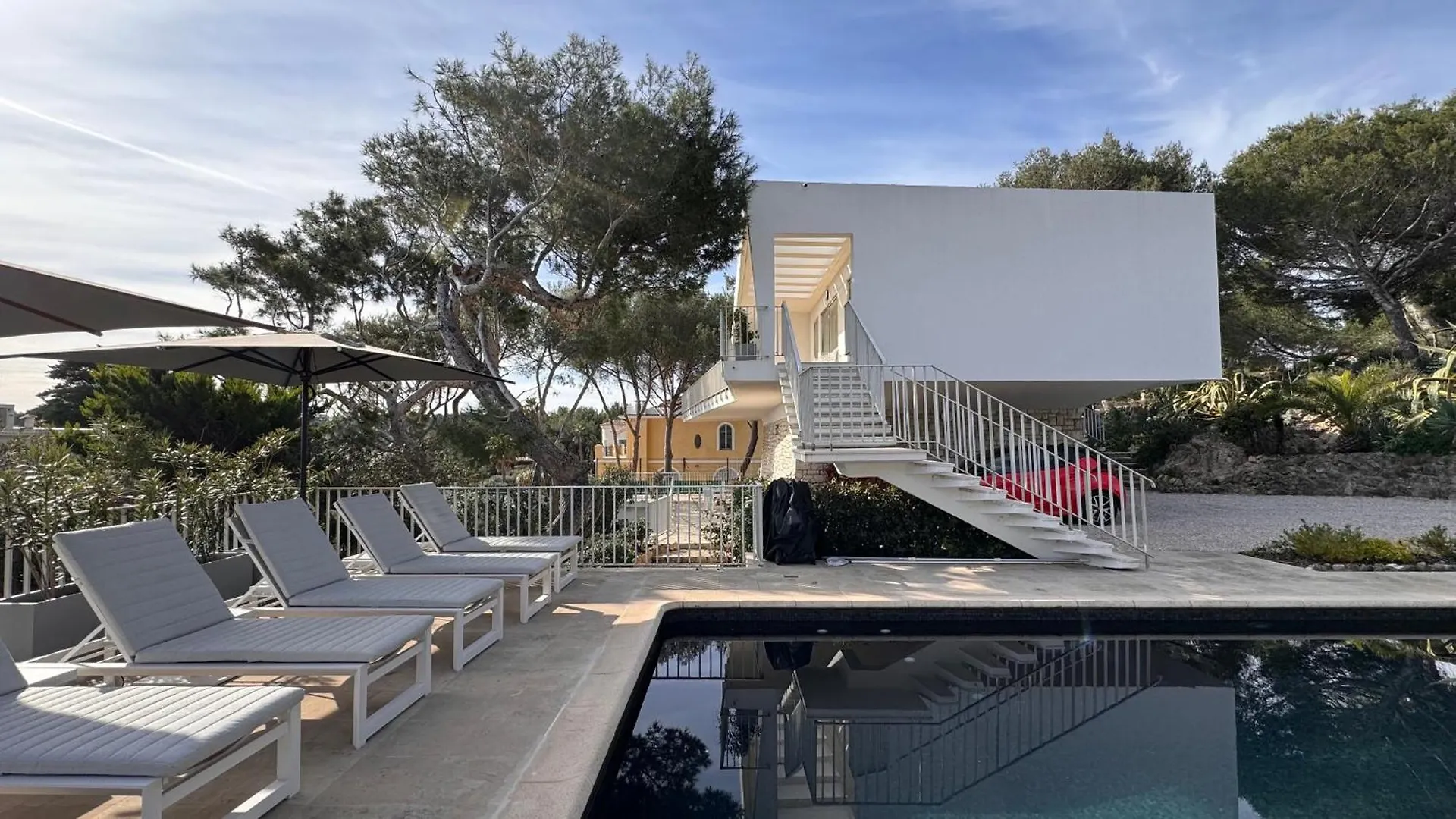 Villa Cap D'Antibes Plage De La Garoupe Pied Dans L'Eau Piscine France